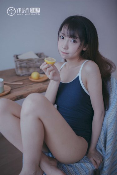 女生搞鸡